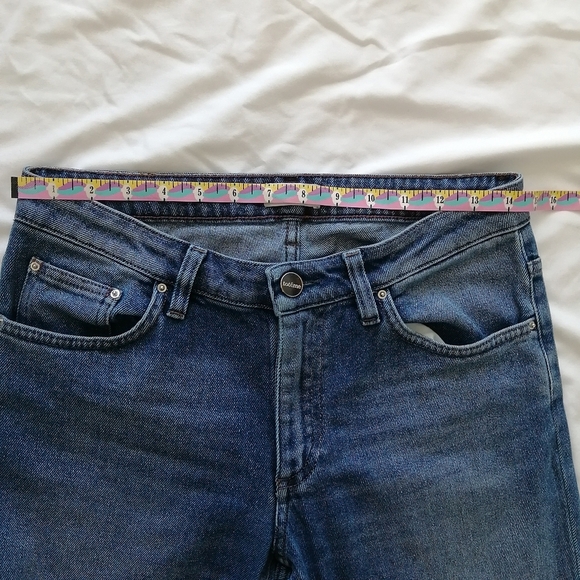 Toteme Straight Leg Mid Rise Ankle Crop Jeans Mid Blue 28 - Picture 14 of 16